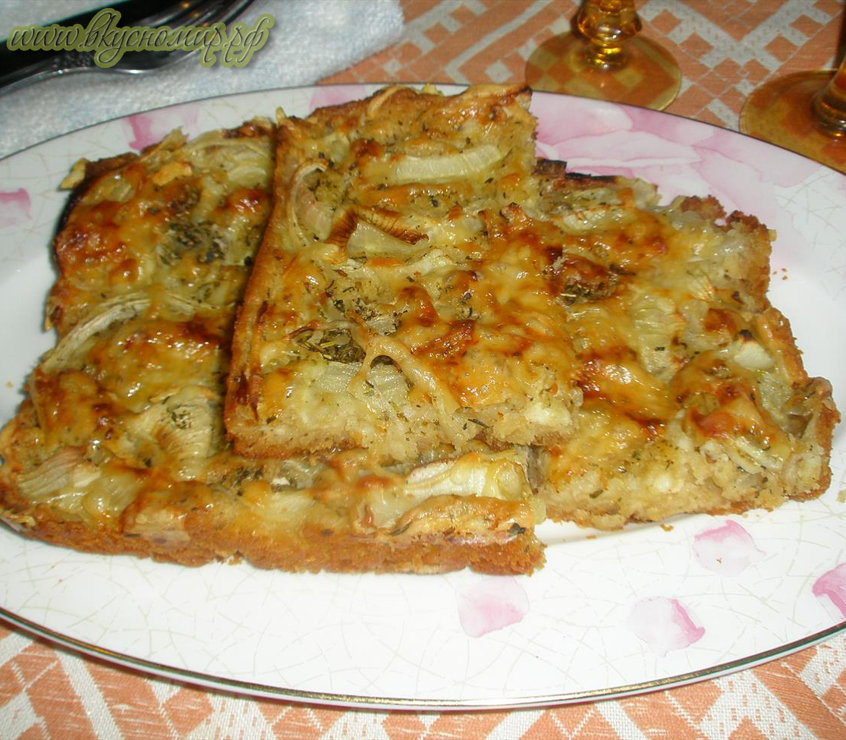 Сырно-луковый пирог по-итальянски