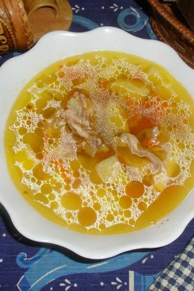 Картофельный суп на куриных бёдрышках