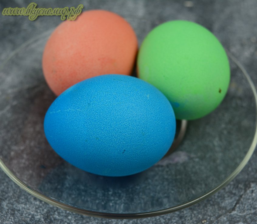 Как красить яйца гелиевыми красителями на Пасху
