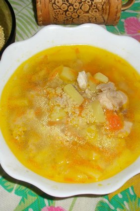 Куриный суп с пшеном и специями
