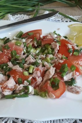 ПП салат с тунцом и помидорами
